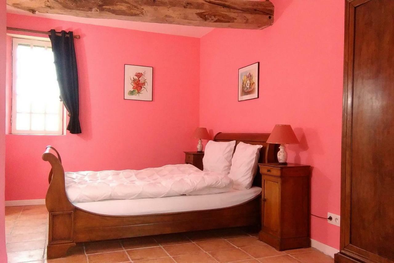 Bed and Breakfast Le Douitel Roncey Екстер'єр фото